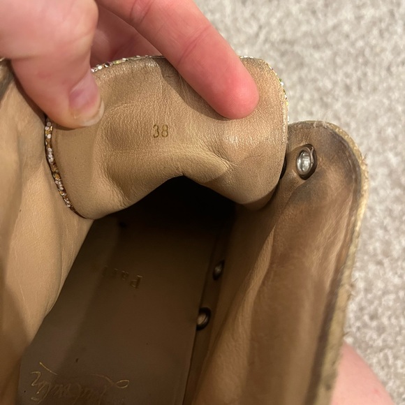 Louis Vuitton sneakers with a pop of sparkle. - Picture 5 of 6